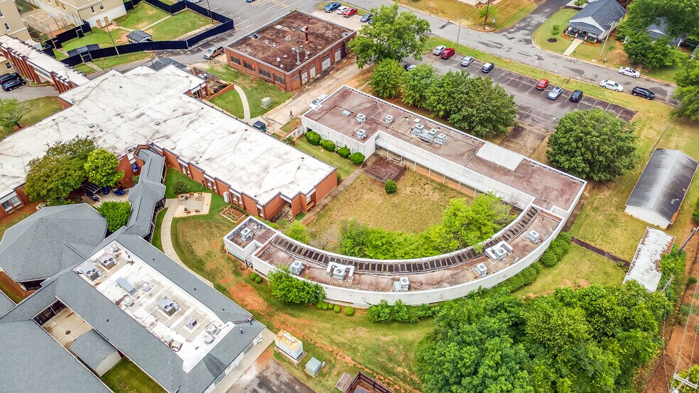 More Photos Of 166 Dotson St, Rock Hill Healthcare For Sale