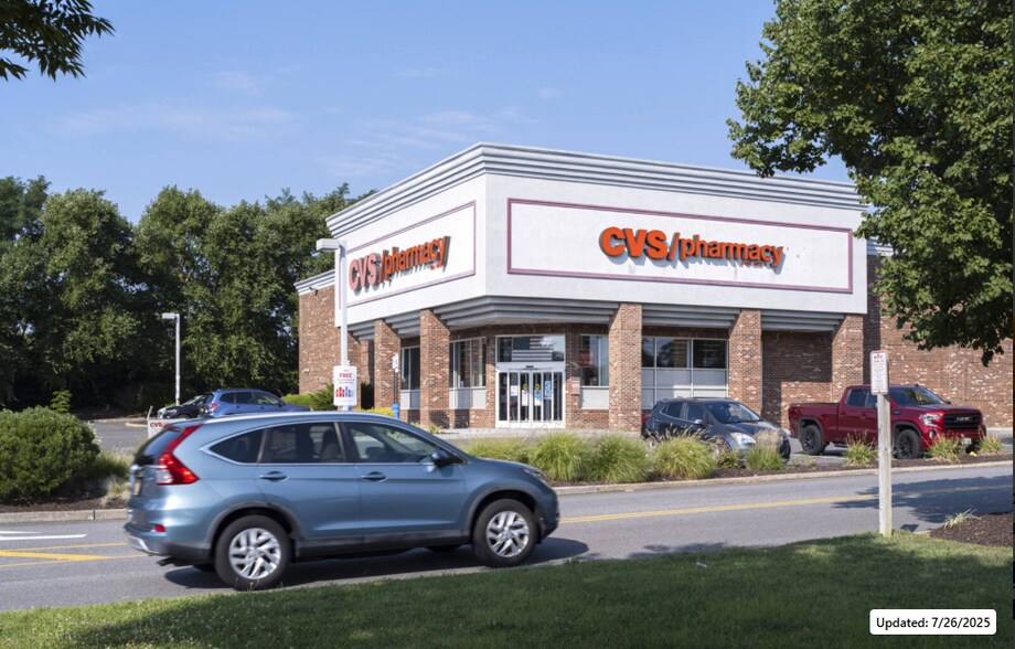 More Photos Of 1080-1140 Old Country Rd, Riverhead Unknown For Lease