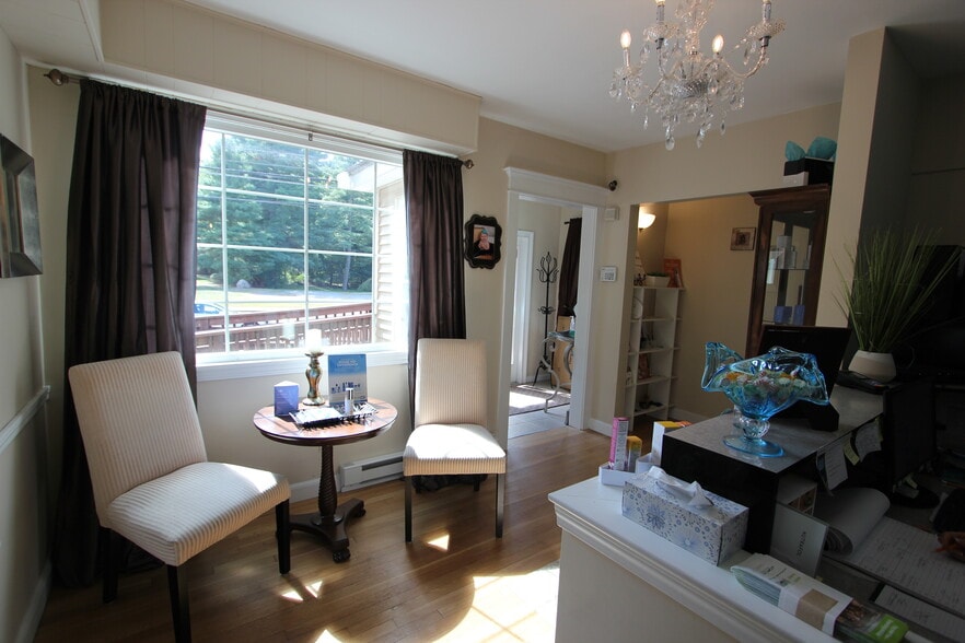 More Photos Of 323 W Central St, Franklin Office For Sale