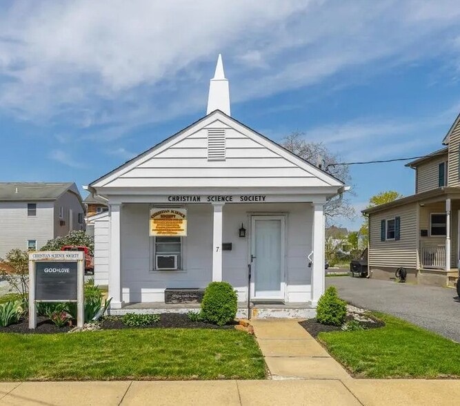 Primary Photo Of 7 Dickinson St, Woodstown Religious Facility For Sale