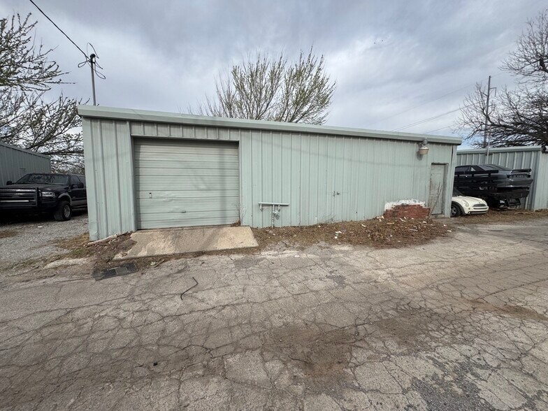 More Photos Of , Oklahoma City Unknown For Sale