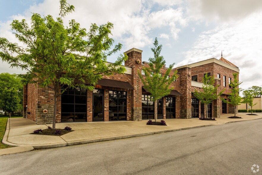 More Photos Of 205 W High St, Lebanon Storefront Retail Office For Lease