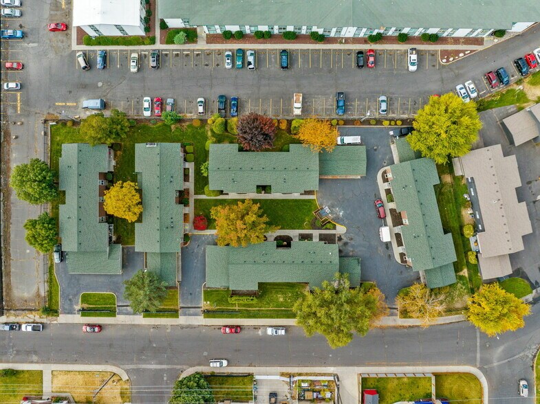 More Photos Of 6603 N Standard St, Spokane Apartments For Sale