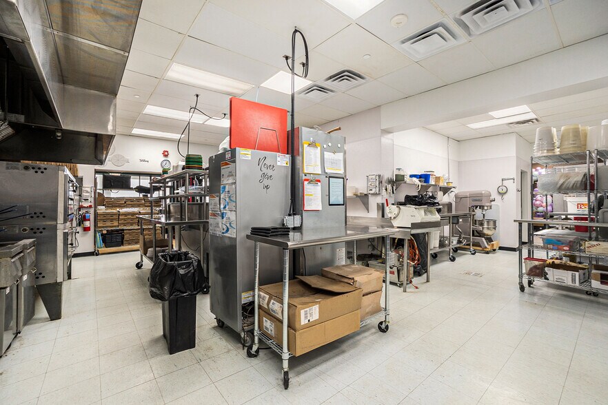 More Photos Of 3263 Colby Rd, Whitehall General Retail For Sale