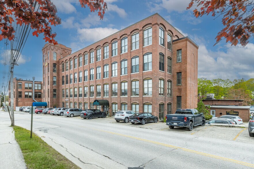 Primary Photo Of 2 Storer St, Kennebunk Office For Lease