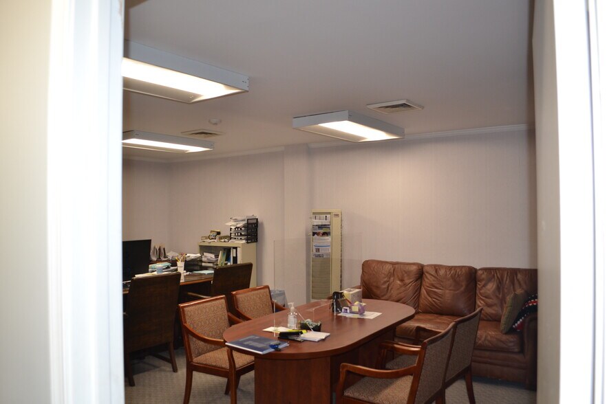 More Photos Of 12069 Tech Rd, Silver Spring Light Manufacturing For Sale