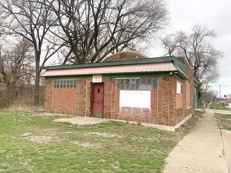 Primary Photo Of 5600 W 5th Ave, Gary Storefront For Sale