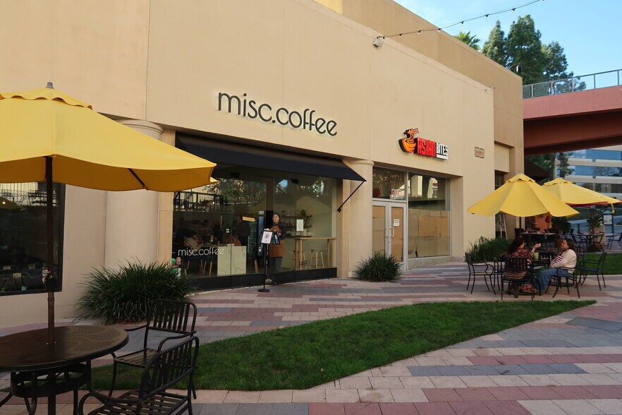 More Photos Of 520-550 Deep Valley Dr, Rolling Hills Estates Unknown For Lease