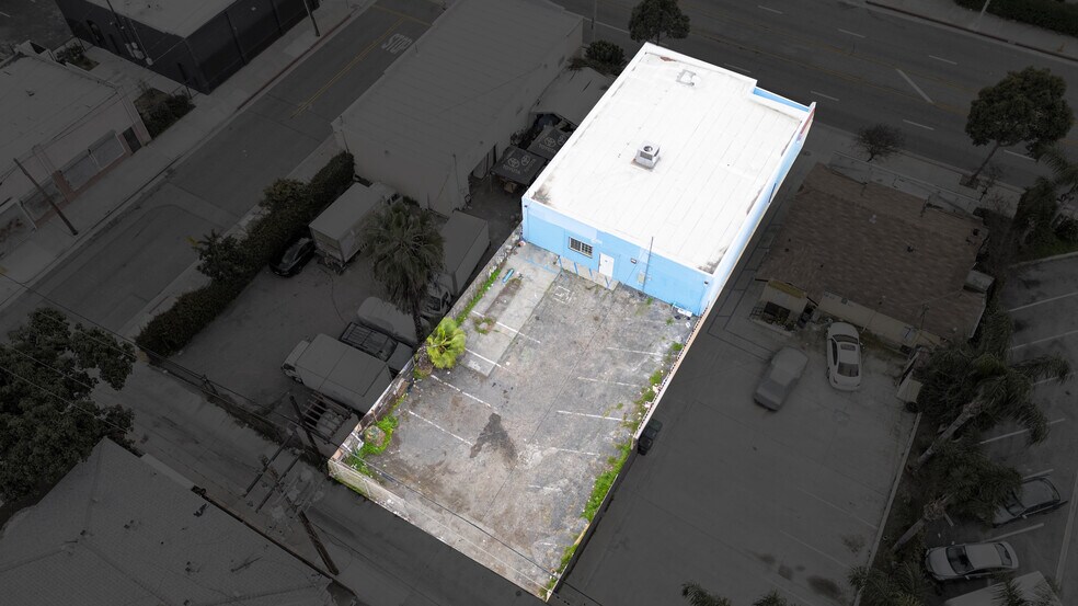 More Photos Of 3579 Gage Ave, Bell Medical For Sale