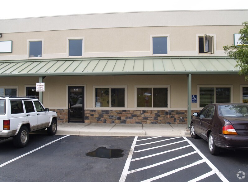 More Photos Of 520-536 W 66th St, Loveland Light Manufacturing For Sale