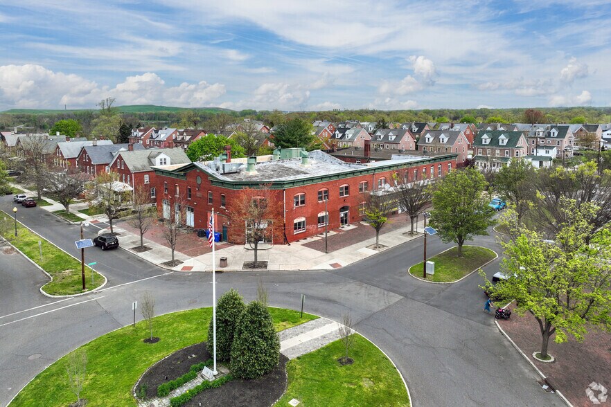 More Photos Of 45-49 Main St, Roebling Storefront Retail Office For Lease
