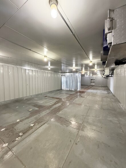 More Photos Of 407 Porter Ave, Scottdale Industrial For Sale