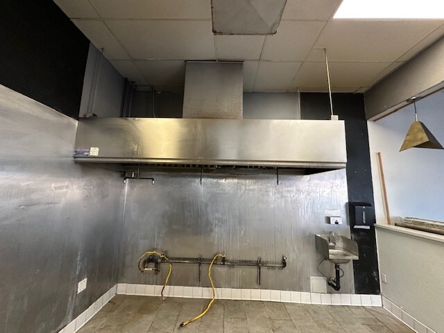 More Photos Of 775 Danenberg Dr, El Centro Storefront Retail Office For Lease