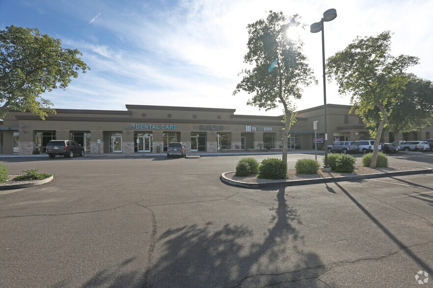 More Photos Of 1166 S Gilbert Rd, Gilbert General Retail For Lease