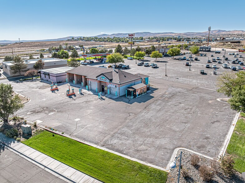 More Photos Of 1730 Mountain City Hwy, Elko Carwash For Sale