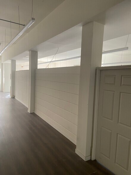 More Photos Of 700 S Pacific Ave, San Pedro Apartments For Lease