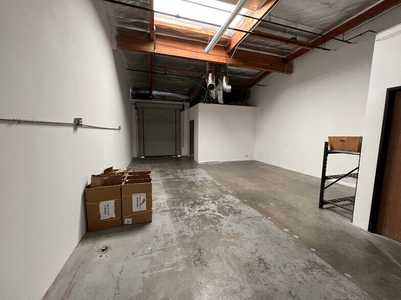 More Photos Of 212 Technology Dr, Irvine Unknown For Lease