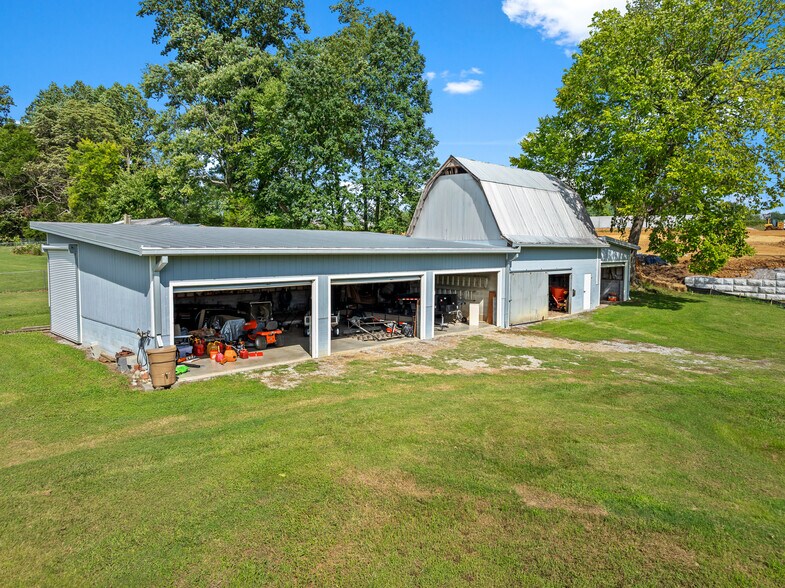 More Photos Of 3320 Bakertown Rd, Knoxville Multifamily For Sale