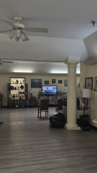 More Photos Of 3736 Turnpike Rd, Portsmouth Healthcare For Sale