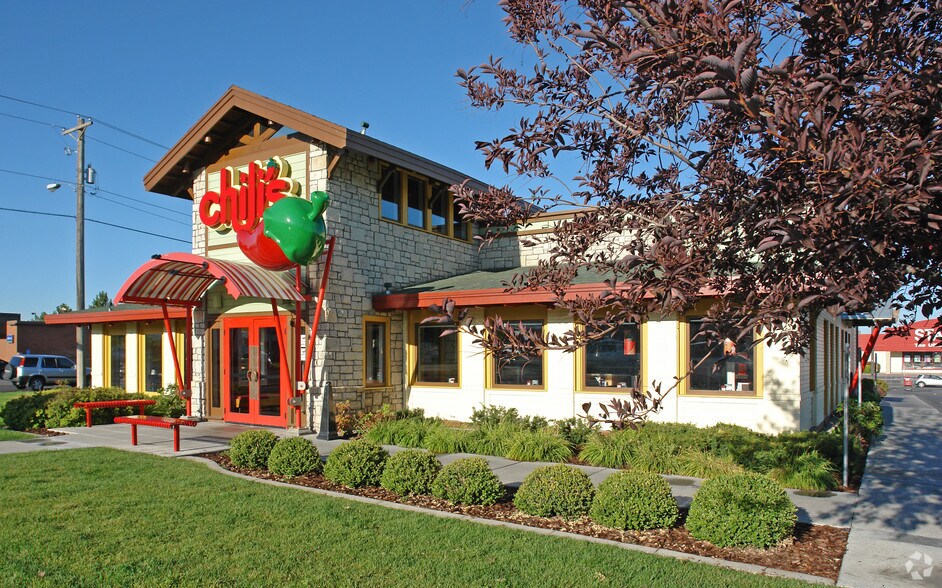 More Photos Of 1475 N Main St, Logan Unknown For Lease