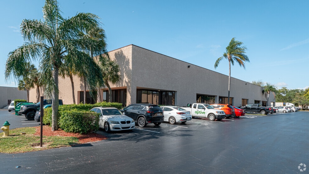 Primary Photo Of 500-520 SW 12th Ave, Deerfield Beach Warehouse For Lease