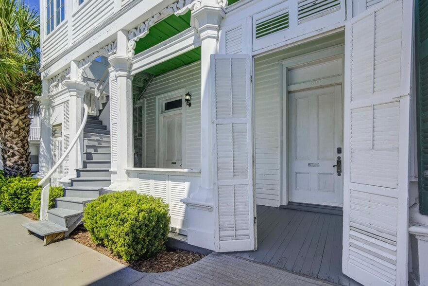 More Photos Of 1502 Market St, Galveston Hospitality For Sale