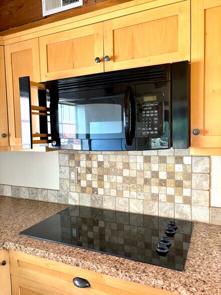 More Photos Of 6261 W Hardscrabble Mesa Rd, Pine Freestanding For Sale