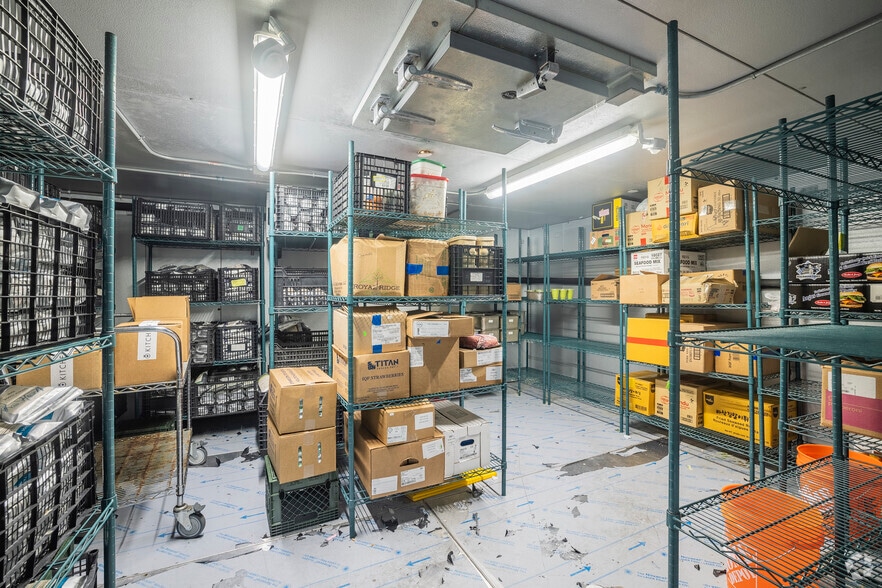 More Photos Of 1025 A St, Hayward Restaurant For Lease