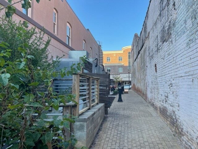 More Photos Of 141 W Main Ave, Gastonia General Retail For Sale