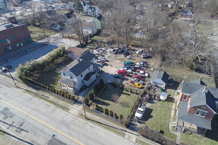 More Photos Of 5111 Whetsel Ave, Cincinnati Freestanding For Sale