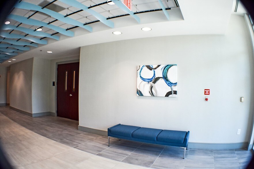 More Photos Of 4390 Belle Oaks Dr, North Charleston Office For Sale