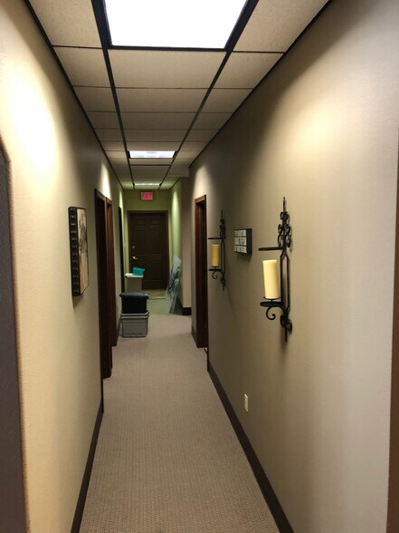 More Photos Of 1620 Southridge Dr, Jefferson City Medical For Lease