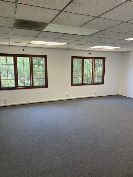 More Photos Of 110 Civic Center Dr, Vista Office For Sale