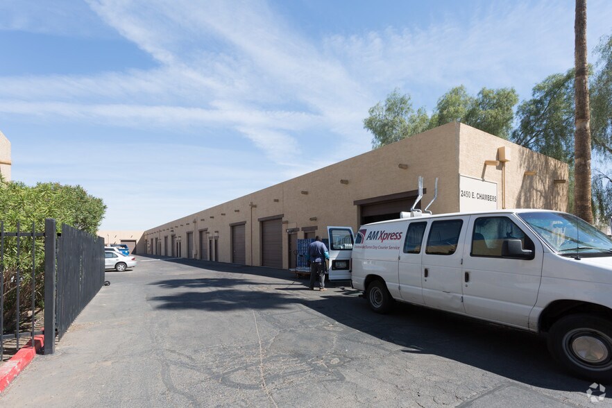 More Photos Of 2450 E Chambers St, Phoenix Warehouse For Lease