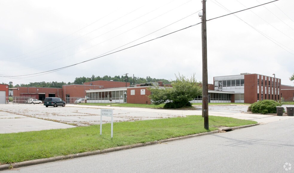 More Photos Of 2147 Brevard Rd, High Point Manufacturing For Sale