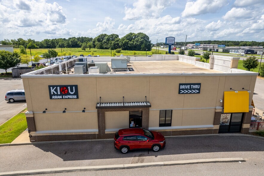 More Photos Of 5031 Montgomery Hwy, Dothan Storefront For Lease