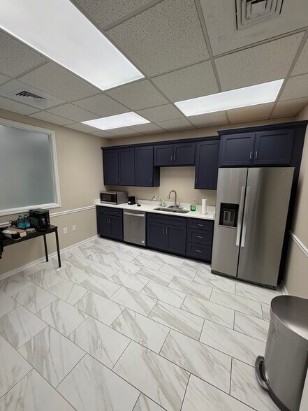 More Photos Of 1425 Piedmont Dr E, Tallahassee Office For Lease