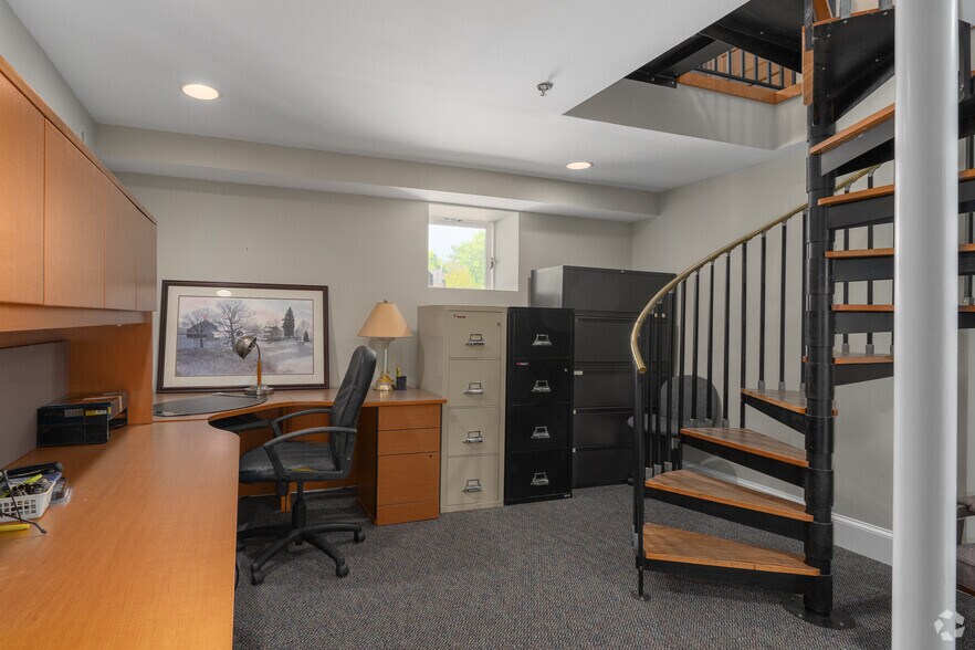 More Photos Of 61 Cassatt Ave, Berwyn Office Residential For Sale