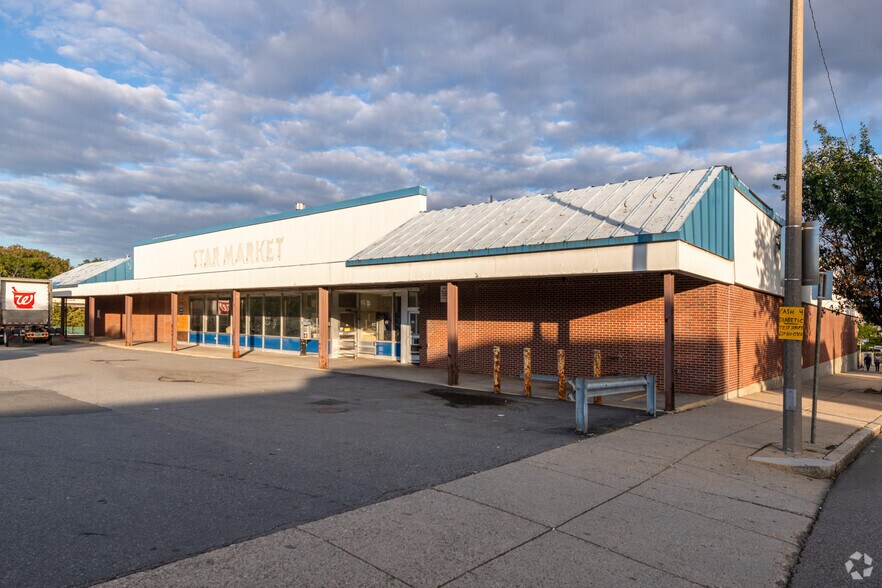 More Photos Of 299 Broadway, Somerville Freestanding For Lease