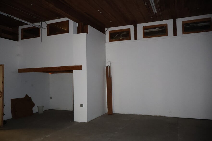 More Photos Of , Houston Unknown For Sale