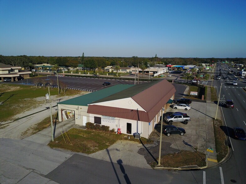 More Photos Of 522 Magnolia Ave, Auburndale Office For Sale