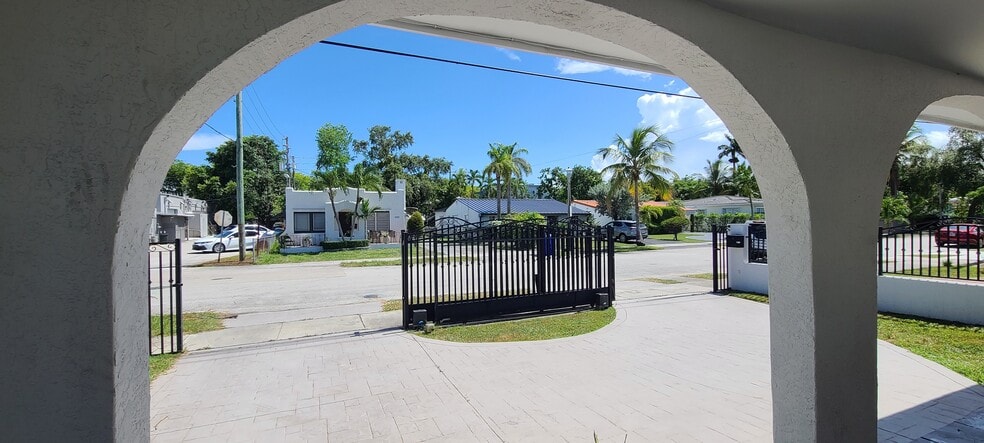 More Photos Of 1721 SW 24th Ter, Miami Apartments For Sale