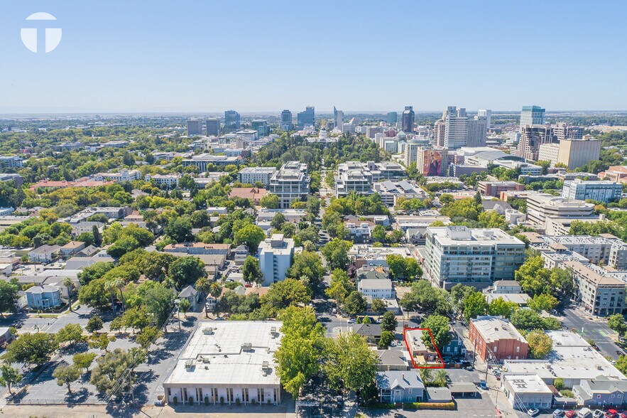 More Photos Of 1221 19th St, Sacramento Restaurant For Sale