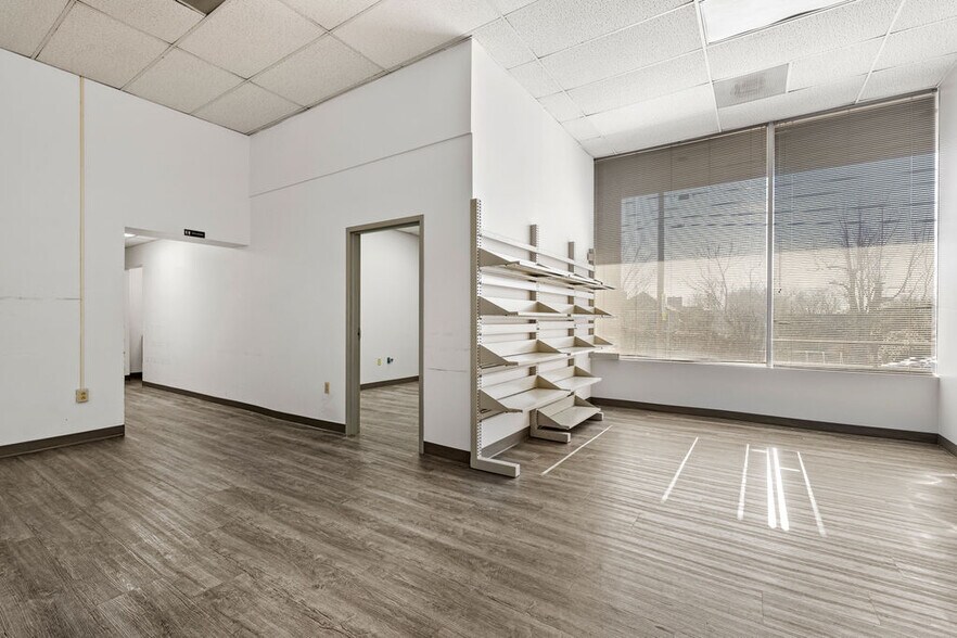 More Photos Of 315 Gill Ave, Knoxville Medical For Lease