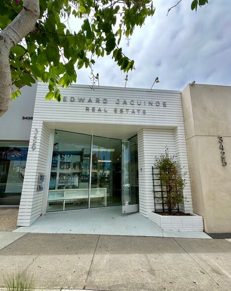 Primary Photo Of 3429 E Coast Hwy, Corona del Mar Storefront For Lease