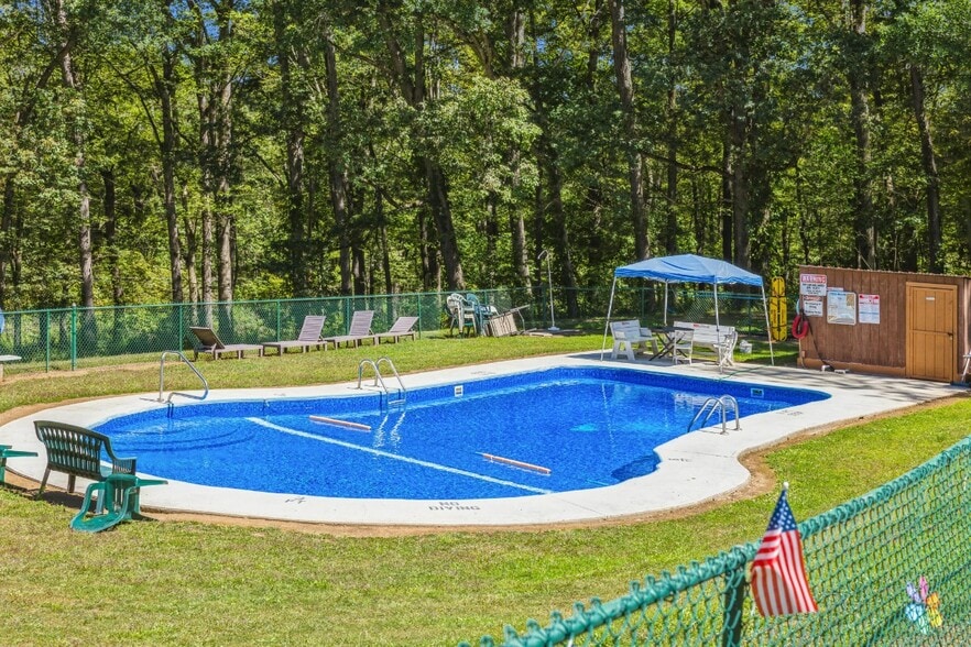 More Photos Of 291 Gilmour Rd, Somerset Manufactured Housing Mobile Home Park For Sale