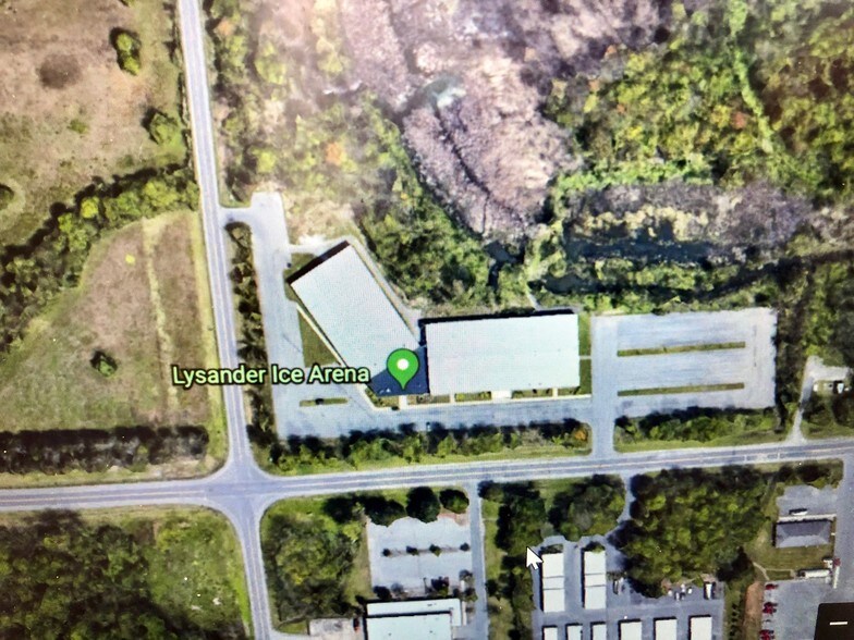 More Photos Of 2725 W Entry Rd, Baldwinsville Sports And Entertainment For Lease