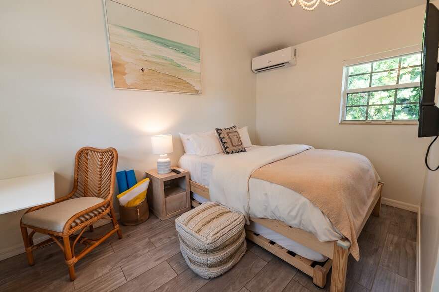 More Photos Of 2502 Tamarind Dr, Hutchinson Island Hotel For Sale