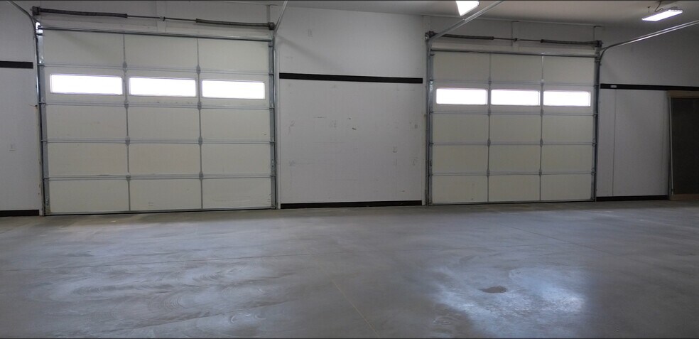 More Photos Of 2810 McCornick rd, Delta Industrial For Lease