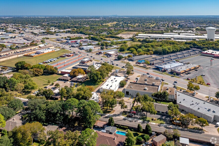 More Photos Of 3030 S Cooper St, Arlington Medical For Sale